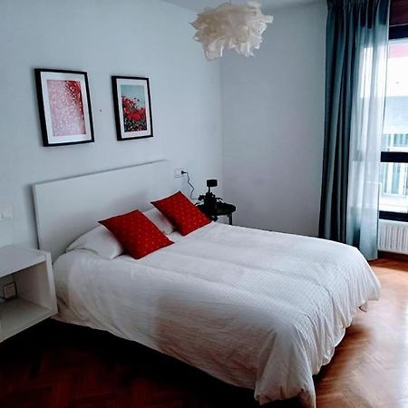 Apartamento Entre Estaciones Lejlighed Oviedo Eksteriør billede