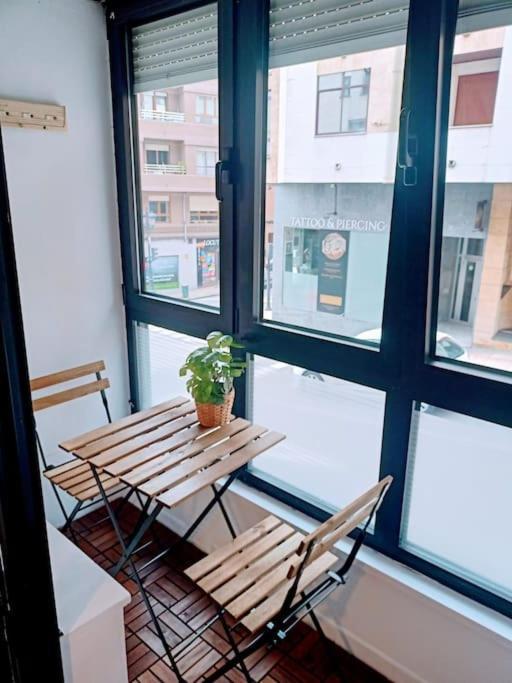 Apartamento Entre Estaciones Lejlighed Oviedo Eksteriør billede